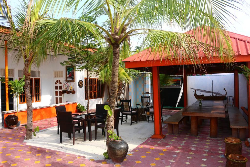 Natural Surf House Hostel Himmafushi Zewnętrze zdjęcie