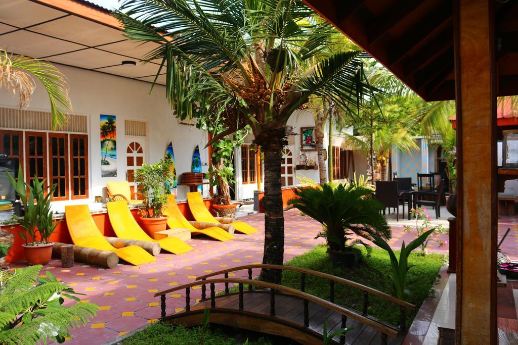 Natural Surf House Hostel Himmafushi Zewnętrze zdjęcie